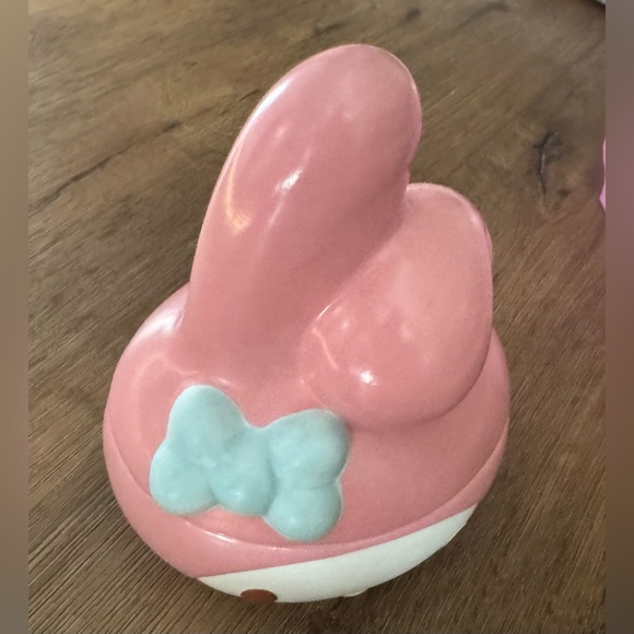 MY MELODY-NWT Pink Ceramic Bowl with Lid - Picture 11 of 13